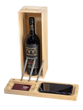 "Voldoende Prik" luxe box, met desk-oplader & 1 fles Negroamaro del Salento Domiziano Privata